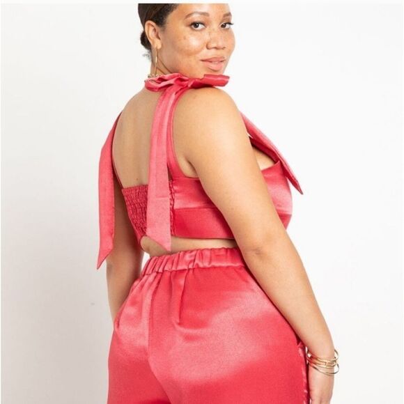 NWT Eloquii pink satin bow tie shoulder crop top bra size 22 - Picture 9 of 9